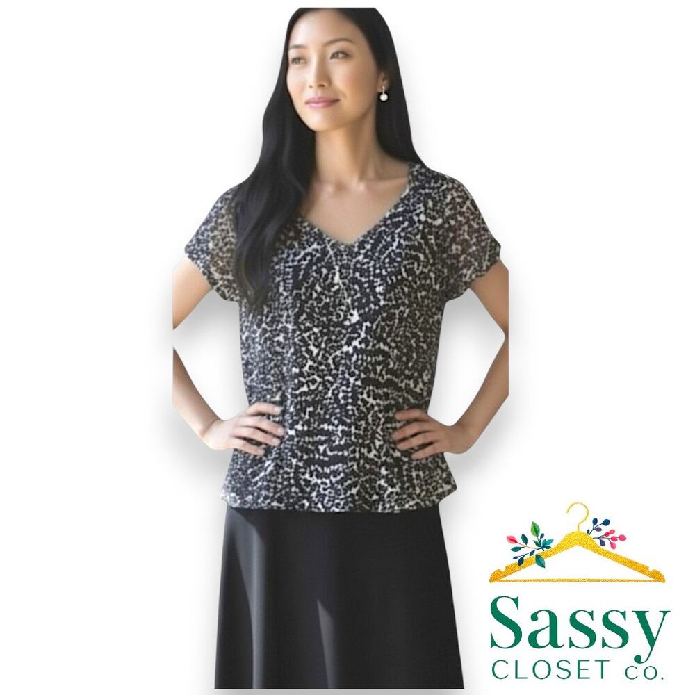 Ann Taylor Ivory Black Leaf Print Blouse Old Money Aesthetic Size 4P